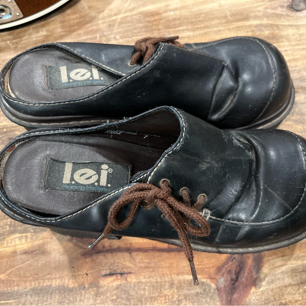 Vintage l.e.i Y2K chunky heels - Picture 2 of 3